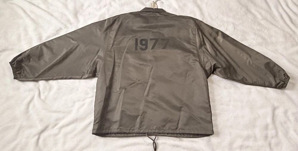 Fear of God Essentials FW22 1977 Jacket Gray Men Size Large